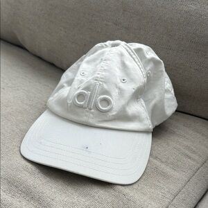 ALO Yoga White Embroidered Logo Baseball Cap
